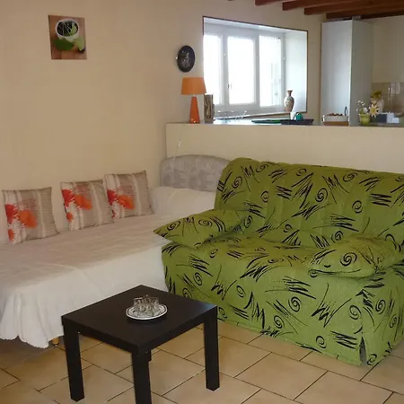 Prázdninový dům Maison Du Bourg *